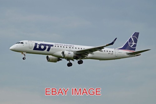 Photo embraer erj - photo, erj-195lr